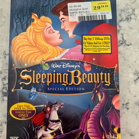 New 4 Kids DVDs Mary Poppins Bambi Sleeping Beauty Charlotte’s Web - Picture 8 of 10